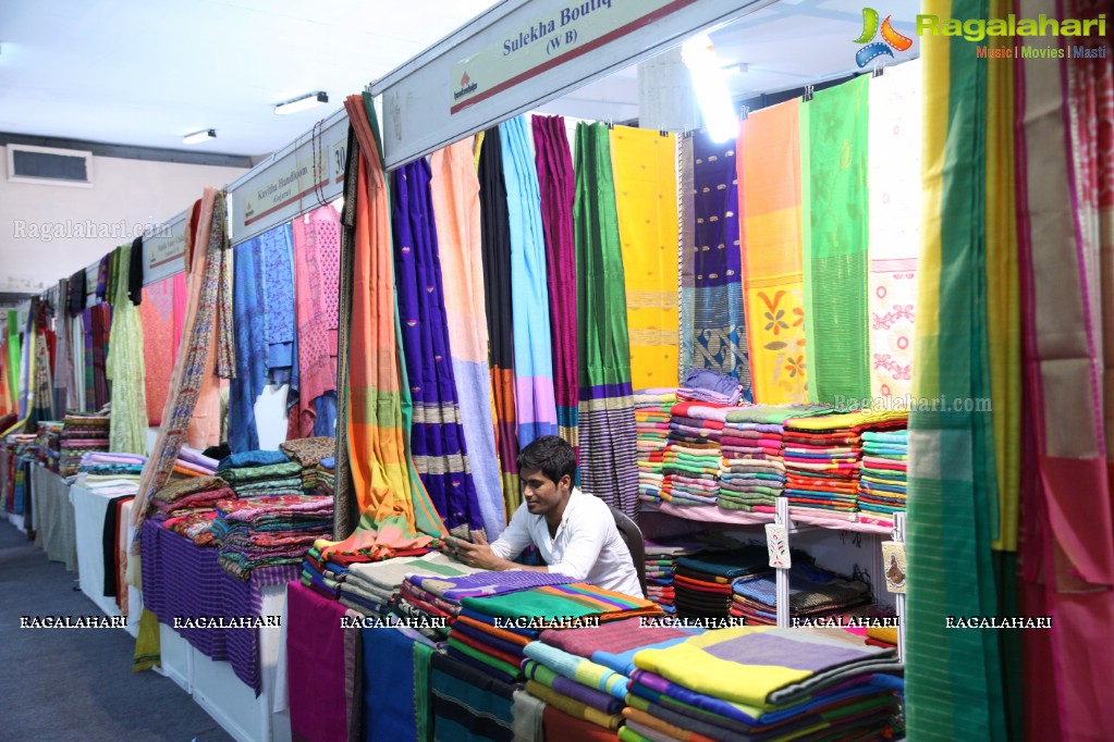 Handloom Fashion Forever - Silk India Expo Fashion Show at Sri Satya Sai Nigamagamam