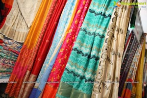 Handloom Fashion Forever