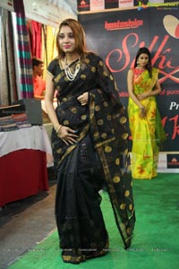 Handloom Fashion Forever