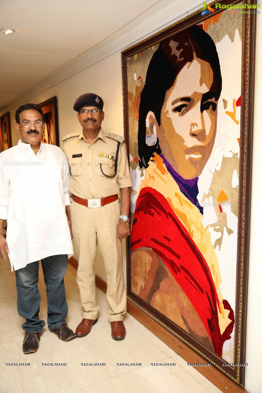 Sutikaari - Solo Art Exhibition by Gyaneshwar Kamblekar at Muse Art Gallery, Hyderabad