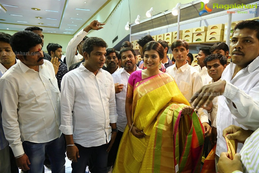 Hebah Patel launches VRK Silks Exhibition at Nizamabad