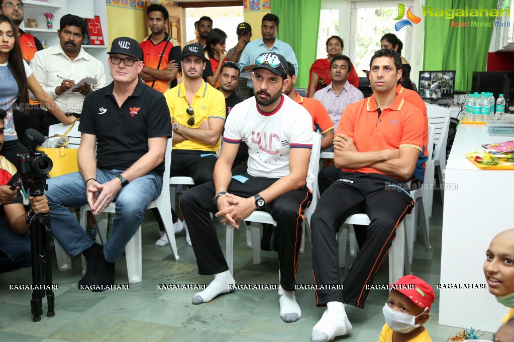 Yuvraj Singh with Sunrisers Hyderabad Team at St. Jude India ChildCare Centre, Banjara Hills, Hyderabad