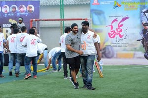 Tej I Love You Team Vs RJ's Team Cricket Match