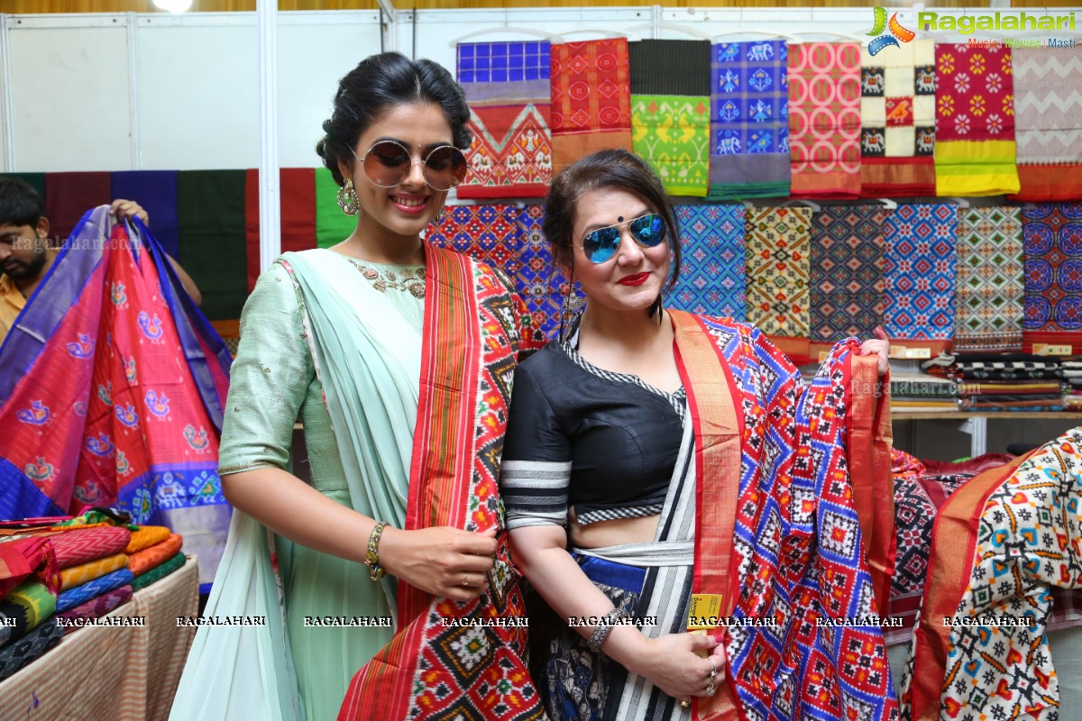 Siddhi Idnani launches Silk India Expo 2018 at Sri Raja Rajeshwari Gardens, Secunderabad