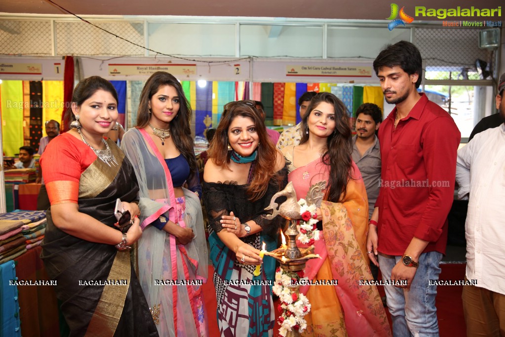 Shalu Chourasiya inaugurates Silk India Expo at Sri Satya Sai Nigamagamam