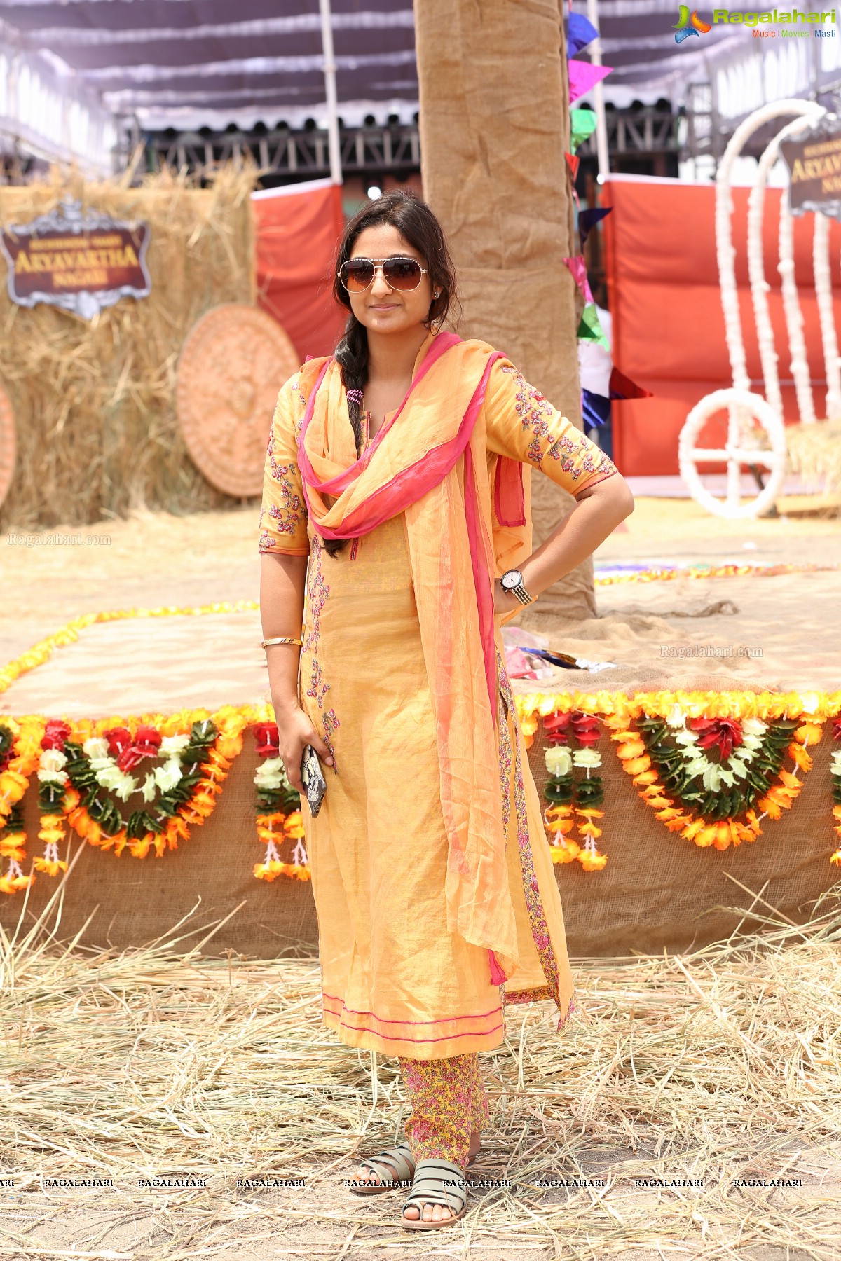 Zarine Khan launches Suchirindia's Aryavartha Nagari Project