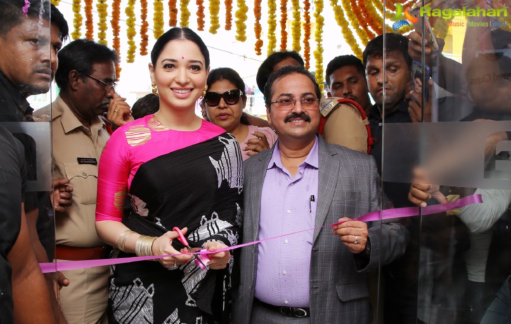 Tamannaah launches B New Mobile Store at Proddatur