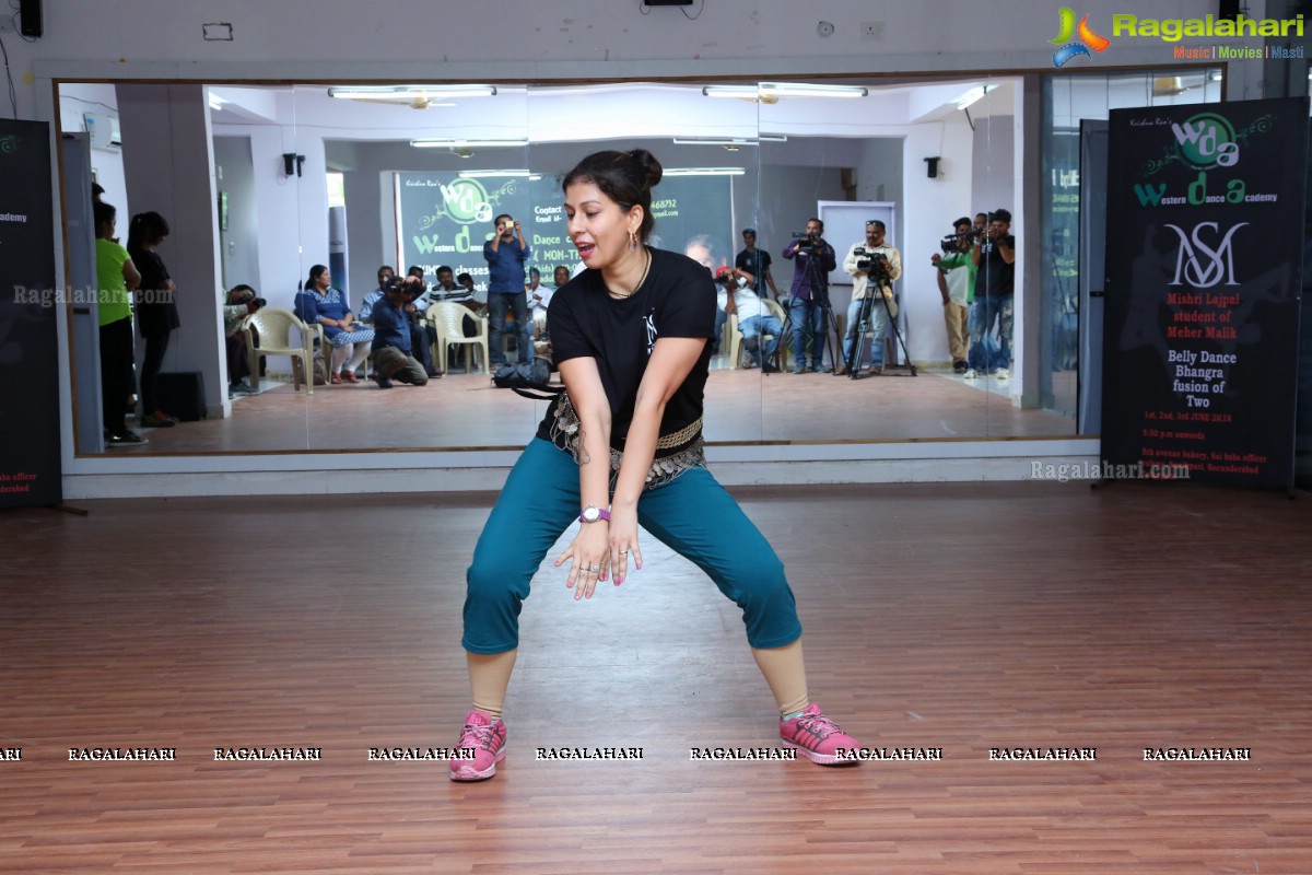 Belly Dance Bhangra - Fusion Dance Workshop by Mishri Lajpal at Western Dance Acadamy