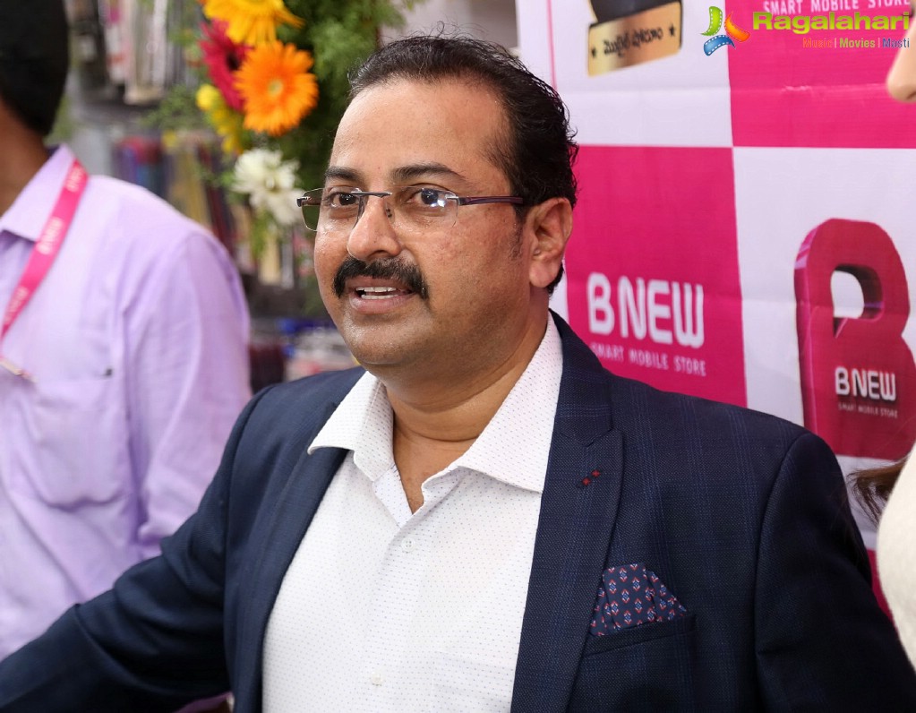 Tamannaah launches B New Mobile Store at Srikakulam