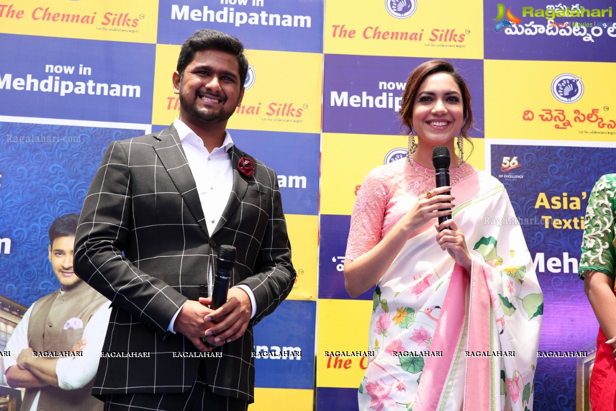 Ritu Varma launches Chennai Silks, Mehdipatnam