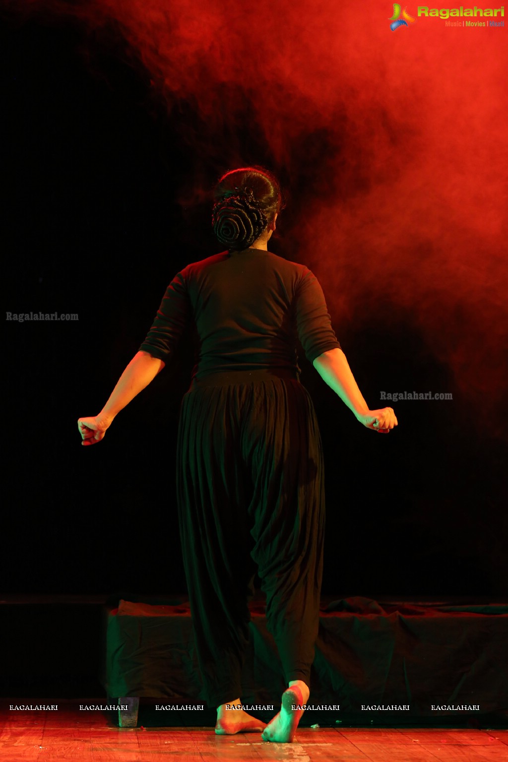 Chetana Uttej's Performance (Asthavidha Nayika and Anantha) at Ravindra Bharathi