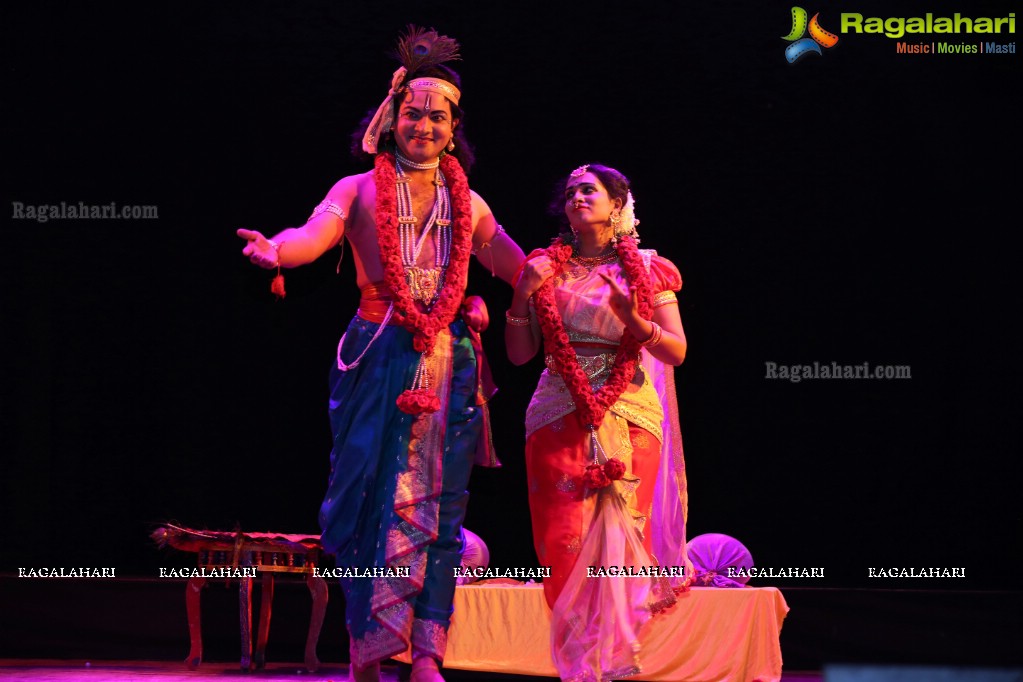 Chetana Uttej's Performance (Asthavidha Nayika and Anantha) at Ravindra Bharathi