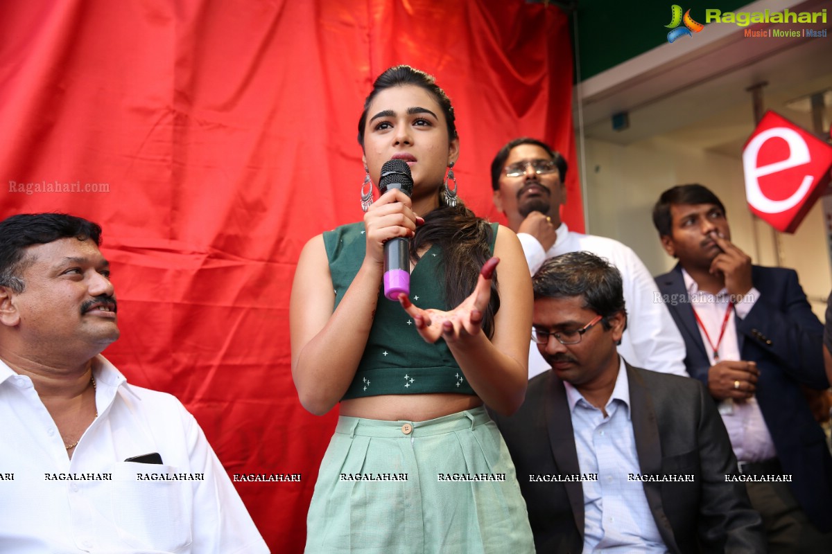 Shalini Pandey launches Easy Buy Store at Chandanagar, Hyderabad