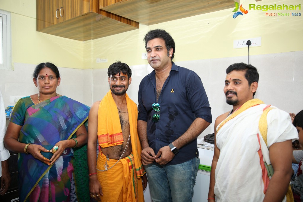 Nandamuri Taraka Ratna launches Food Whale at Skyzone, Gandipet, Hyderabad