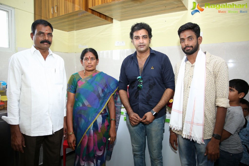 Nandamuri Taraka Ratna launches Food Whale at Skyzone, Gandipet, Hyderabad