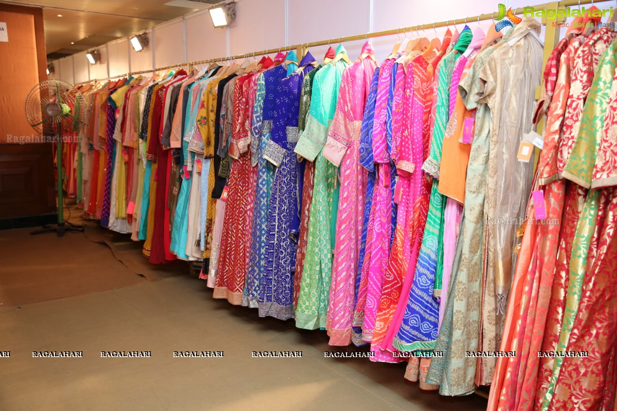 Grand Launch of Jhalak Lifestyle Fashion Exhibition at Taj Krishna