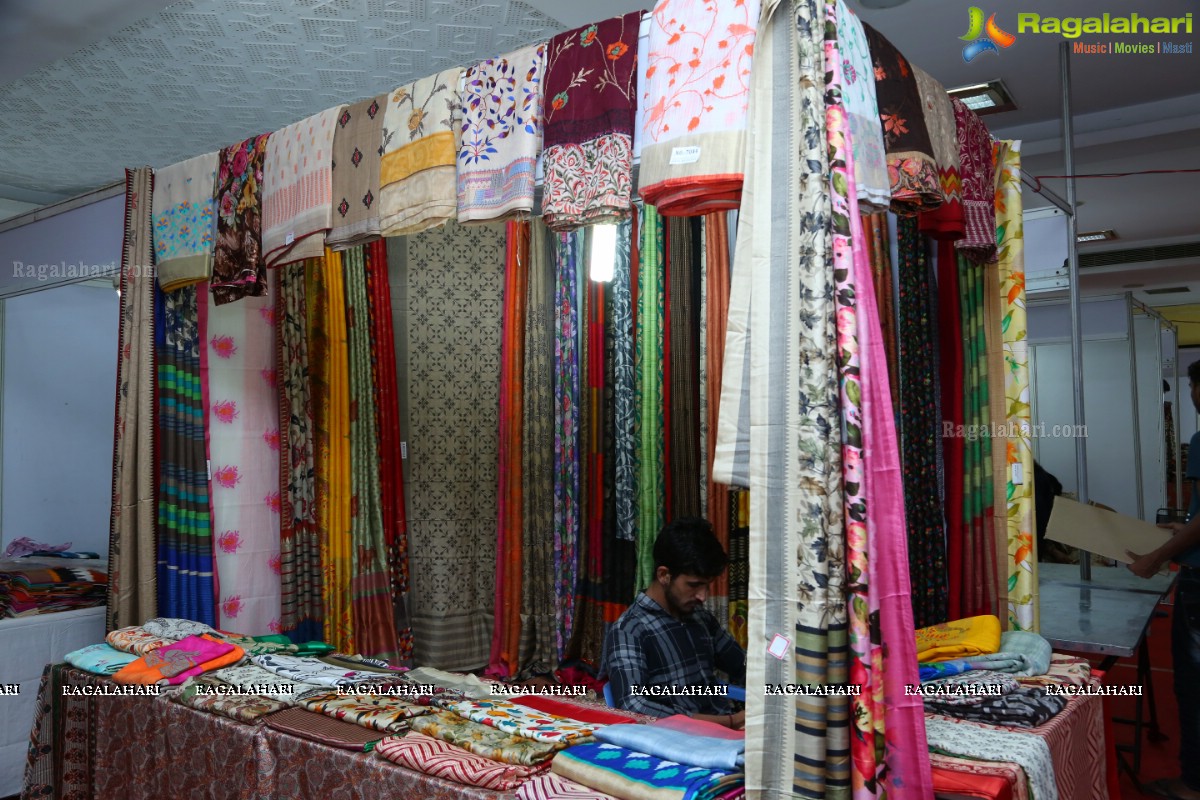 Kala Silk Expo Launch at TTD Kalyana Mandapam, Himayatnagar