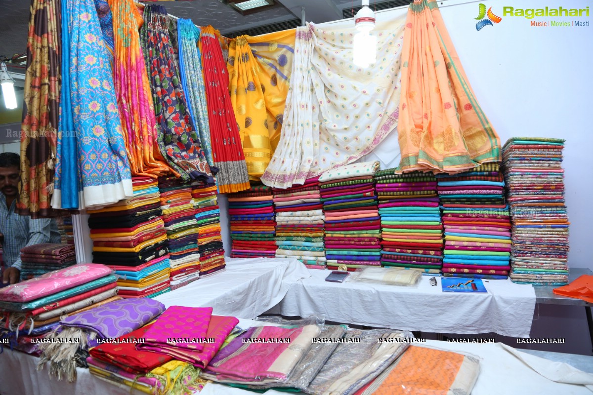 Kala Silk Expo Launch at TTD Kalyana Mandapam, Himayatnagar