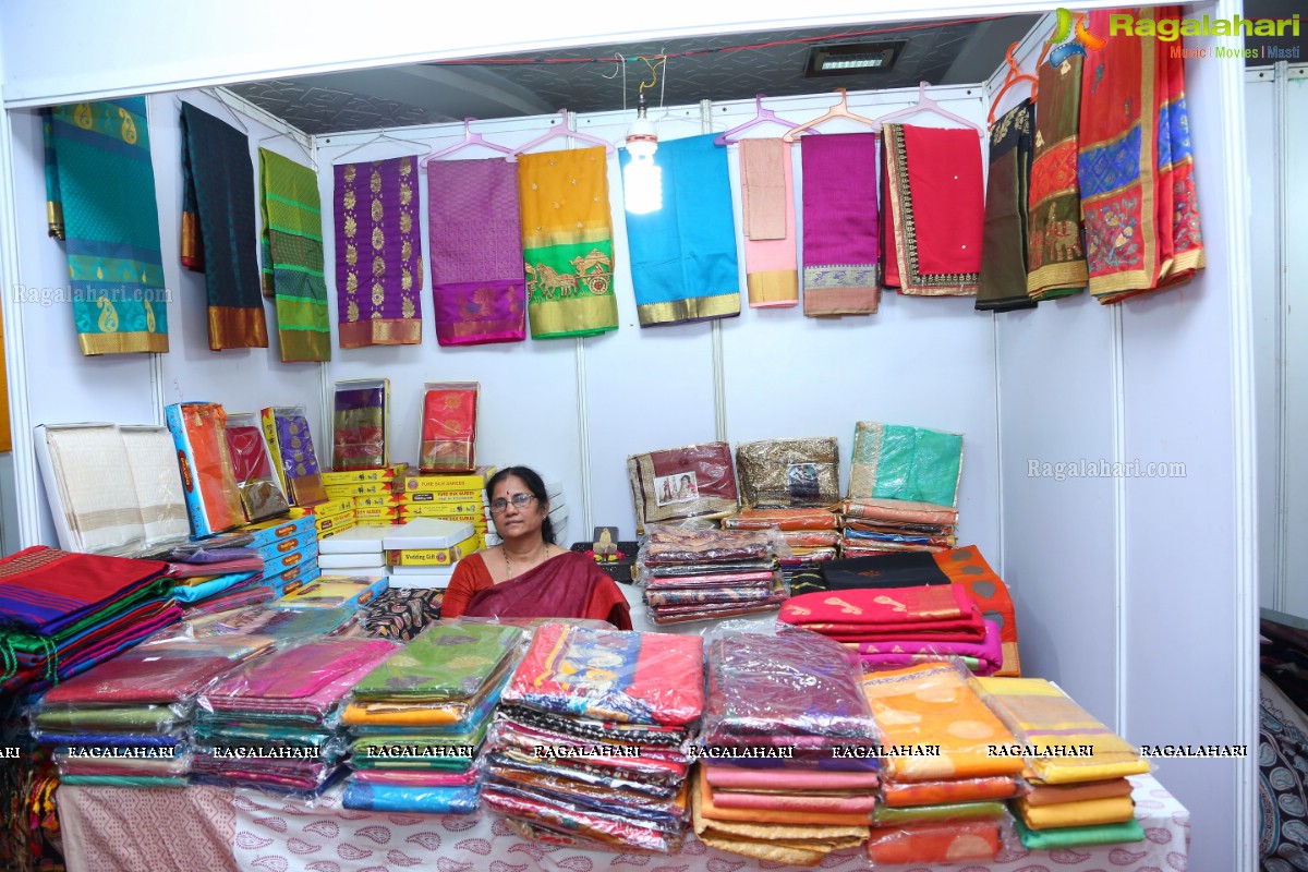 Kala Silk Expo Launch at TTD Kalyana Mandapam, Himayatnagar