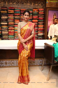 Kanchipuram Kamakshi Silks Secunderabad