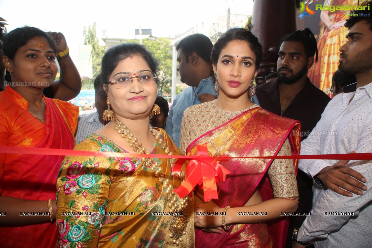 Lavanya Tripathi launches Kanchipuram Kamakshi Silks, Secunderabad