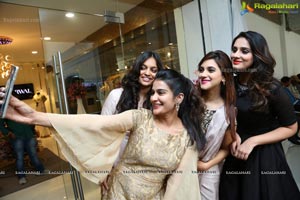 Kavita Agarwal Designer Showroom Launch