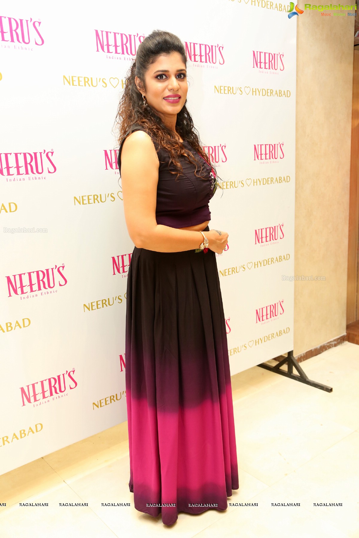 Karisma Kapoor launches Neeru's 50th Store at Mehdipatnam, Hyderabad