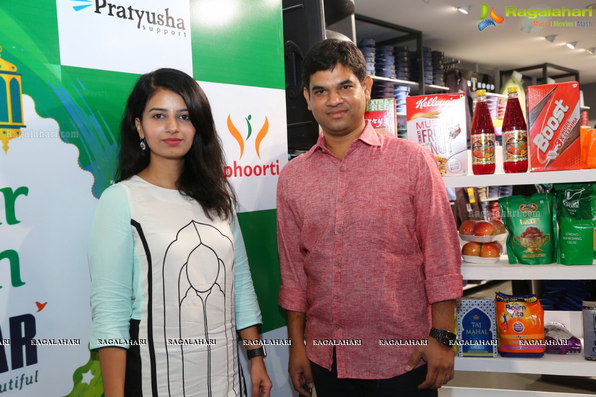 Pranita Subhash unveils Neki Campaign-Neki Mubarak at Big Bazaar, Kachiguda, Hyderabad