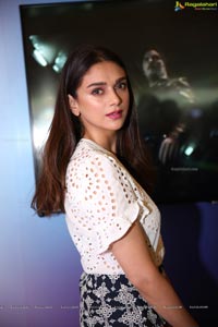 OnePlus 6 Aditi Rao Hydari