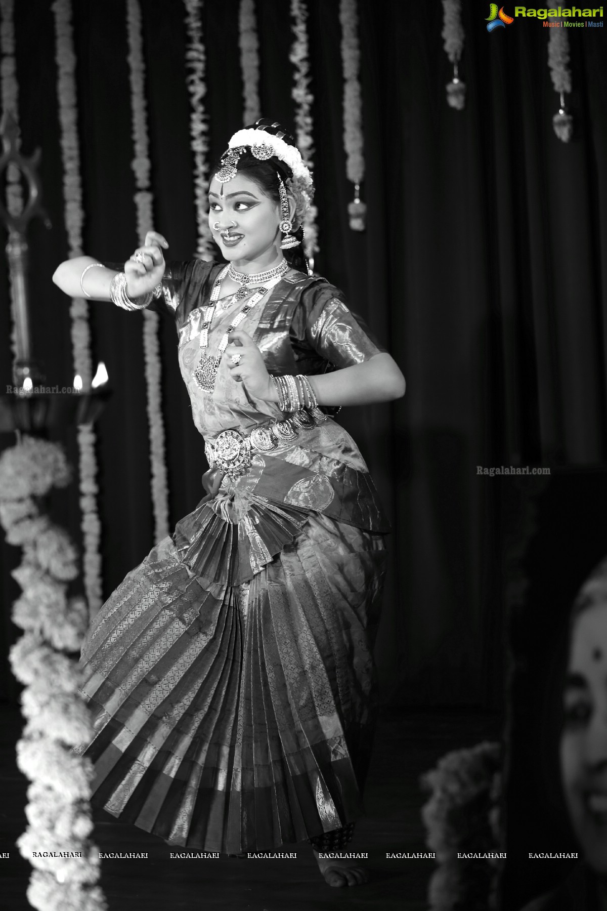 Bharatanatyam Arangetram by Swetha Raghunathan at NTR Auditorium