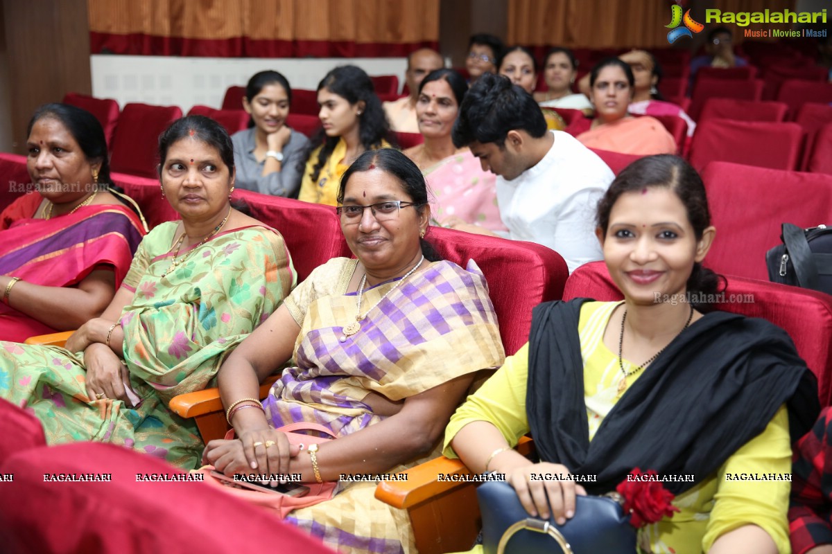 Bharatanatyam Arangetram by Swetha Raghunathan at NTR Auditorium