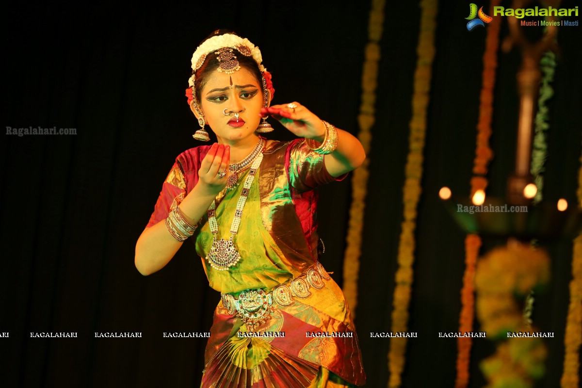 Bharatanatyam Arangetram by Swetha Raghunathan at NTR Auditorium