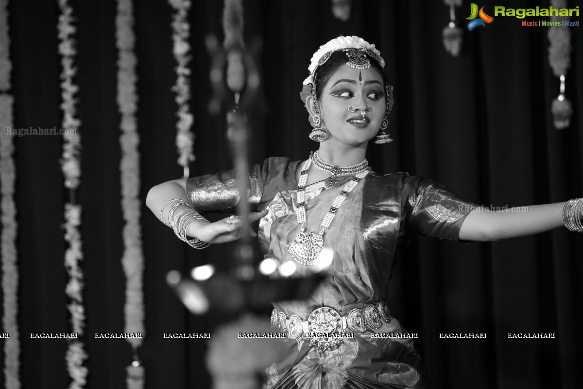 Bharatanatyam Arangetram by Swetha Raghunathan at NTR Auditorium