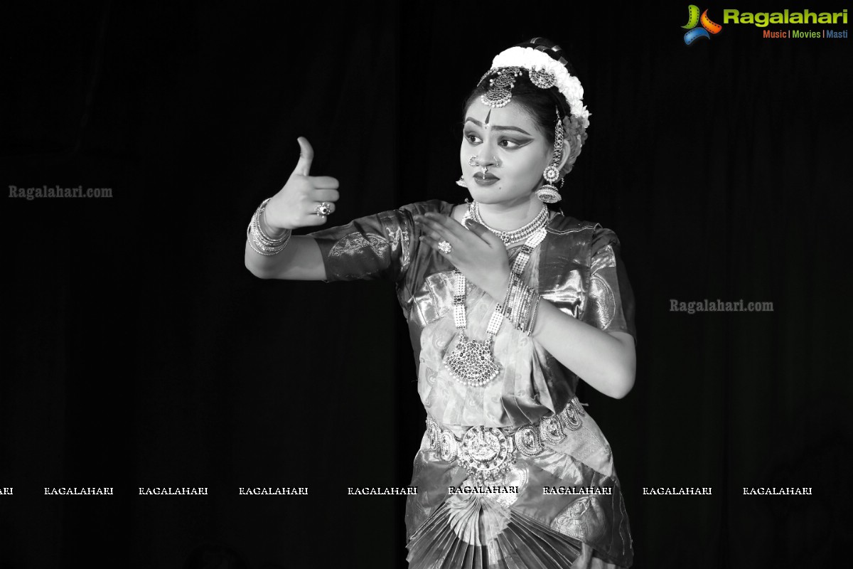 Bharatanatyam Arangetram by Swetha Raghunathan at NTR Auditorium