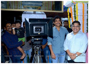 Muhurat - Akhil Akkineni - Bommarillu Bhaskar's Film