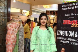 Akriti Elite Exhibition and Sale Kicks Off