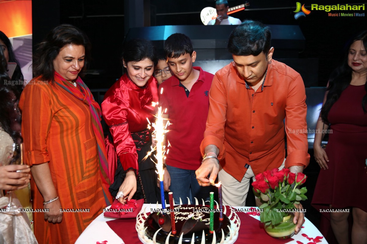 Ananya Simlai Birthday Bash at Kismet, The Park