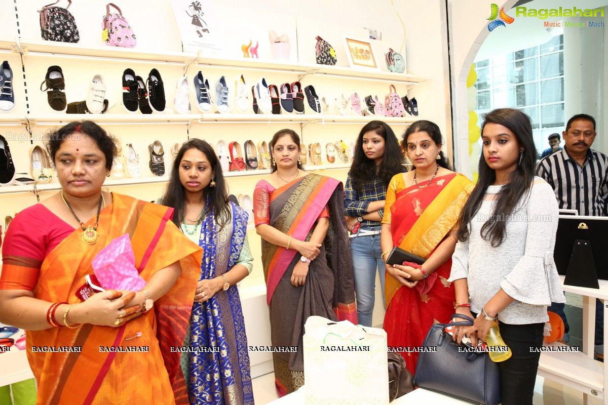 Dilly & Dolly Kids Footwear Launch at Sarath City Capital Mall