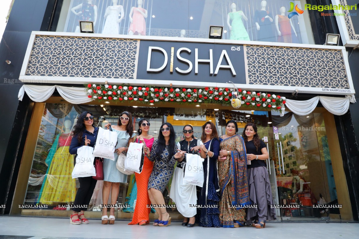 Disha Trends Mother’s Day Celebration With Jhanvi