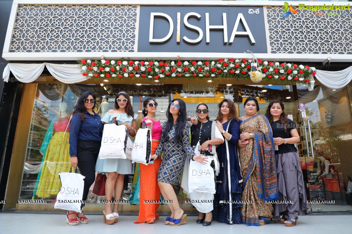 Disha Trends Mother’s Day Celebration With Jhanvi