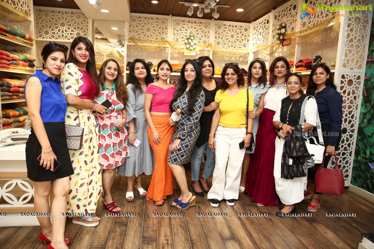 Disha Trends Mother’s Day Celebration With Jhanvi