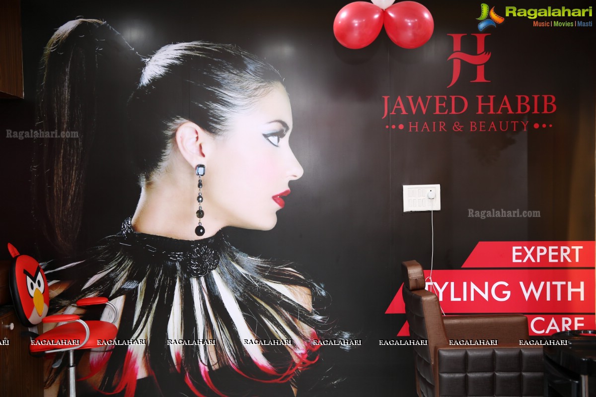 Jawed Habib Hair & Beauty Unisex Salon Grand Opening by Mr. Jawed Habib at Chandanagar