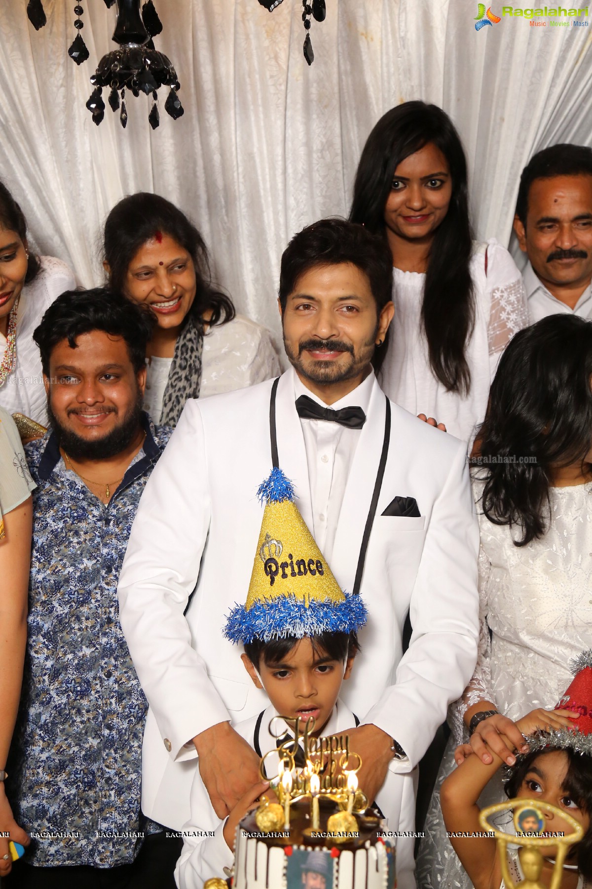 Bigg Boss 2 Telugu Winner Kaushal Manda Birthday Celebrations