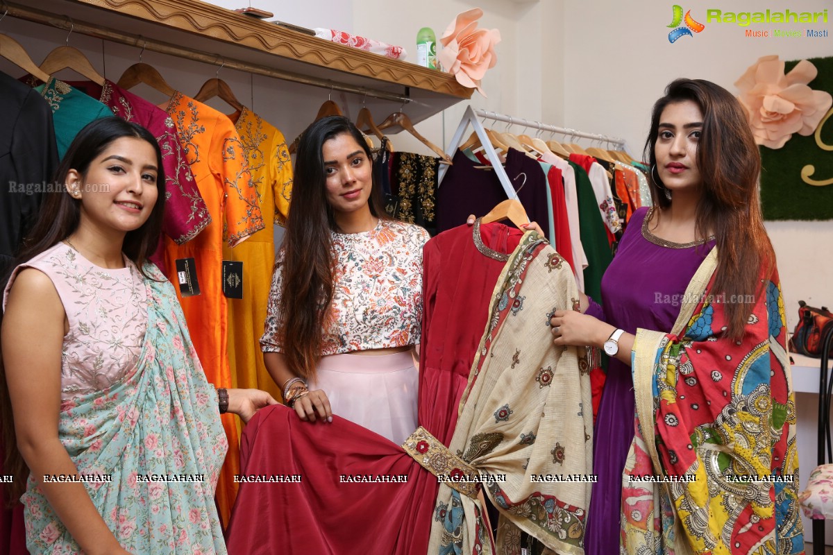 Krsna Couture Showcases Their Summer Line 'An Eternal Summer' at Vithaldas Chambers, Somajiguda