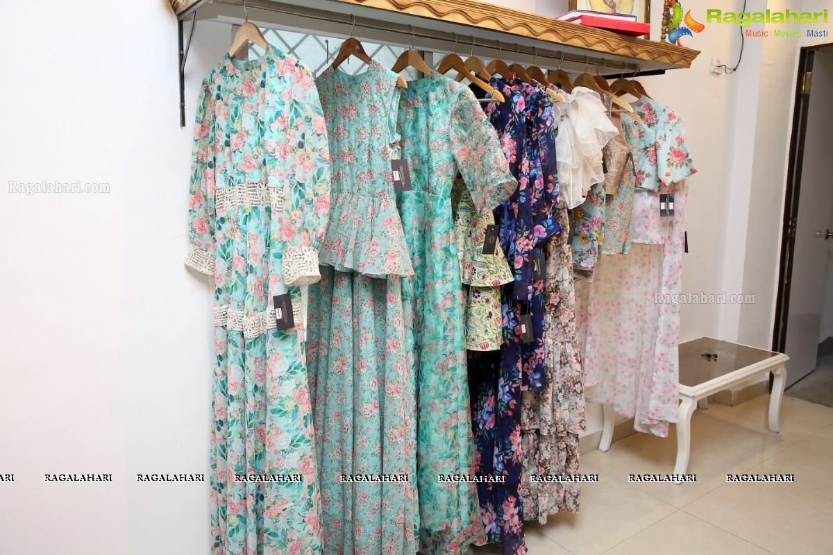 Krsna Couture Showcases Their Summer Line 'An Eternal Summer' at Vithaldas Chambers, Somajiguda