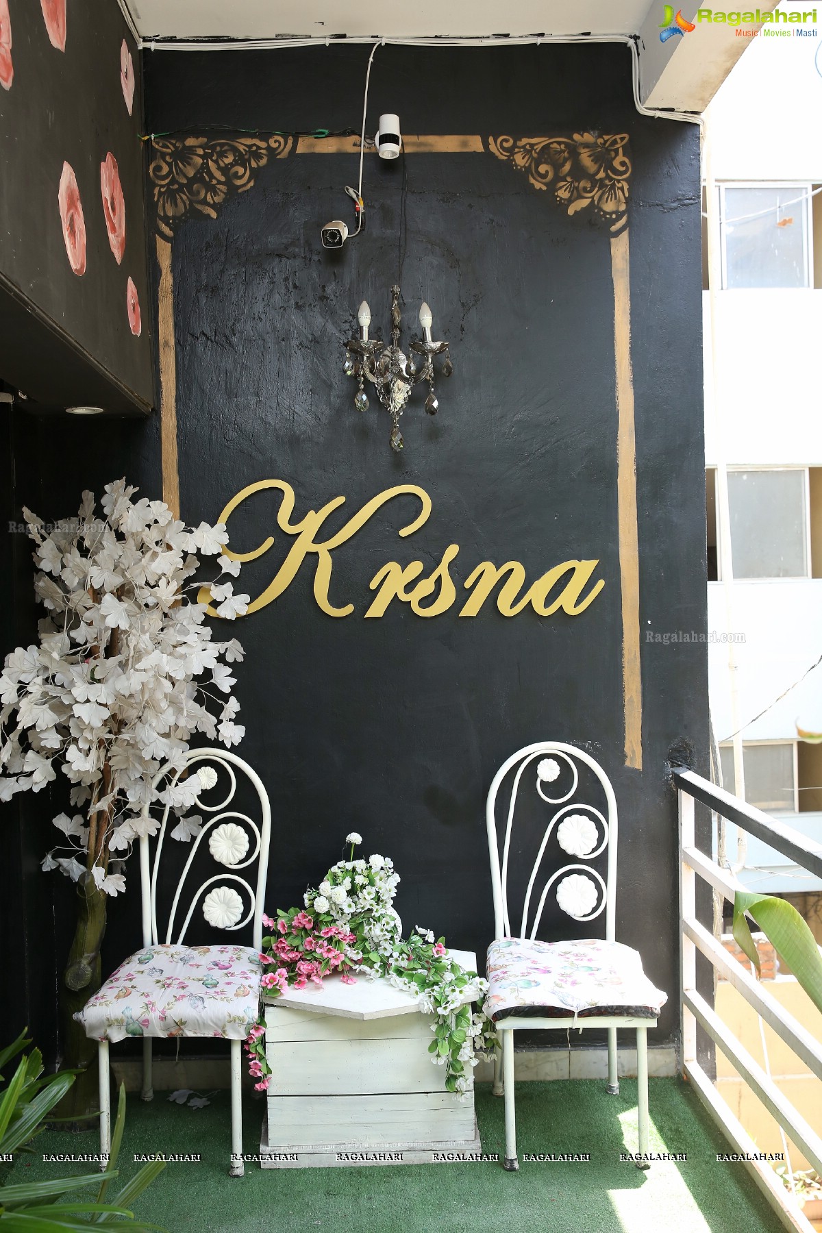 Krsna Couture Showcases Their Summer Line 'An Eternal Summer' at Vithaldas Chambers, Somajiguda
