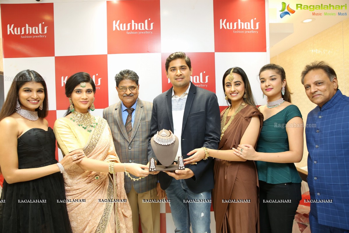 Kushal’s Fashion Jewellery Launches Its Flagship Store at Himayatnagar