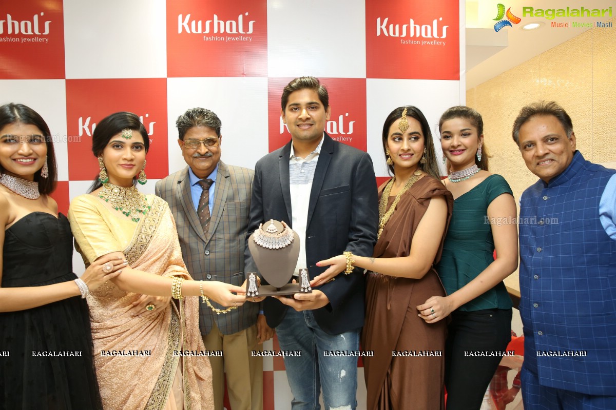 Kushal’s Fashion Jewellery Launches Its Flagship Store at Himayatnagar