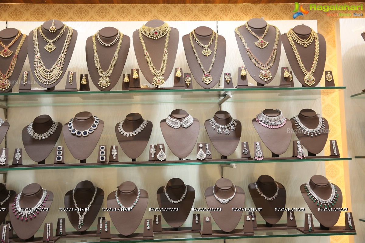 Kushal’s Fashion Jewellery Launches Its Flagship Store at Himayatnagar