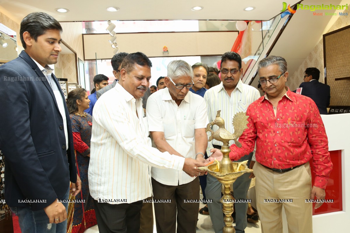 Kushal’s Fashion Jewellery Launches Its Flagship Store at Himayatnagar